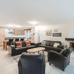 Apartment Bolero *