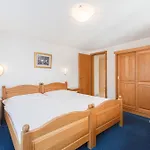Apartment Bolero *